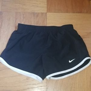 Girls nike athletic shorts